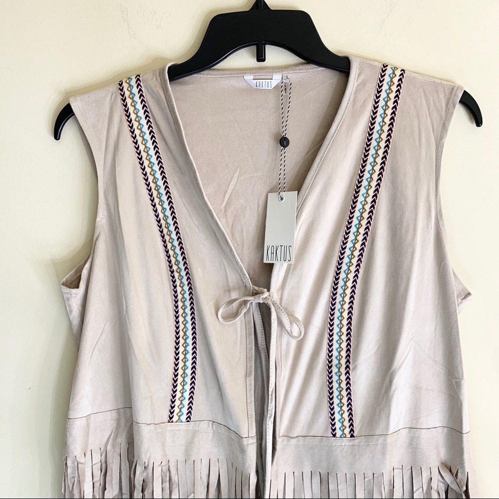 Kaktus woman’s Fringe beige Vest size Large - Picture 5 of 10